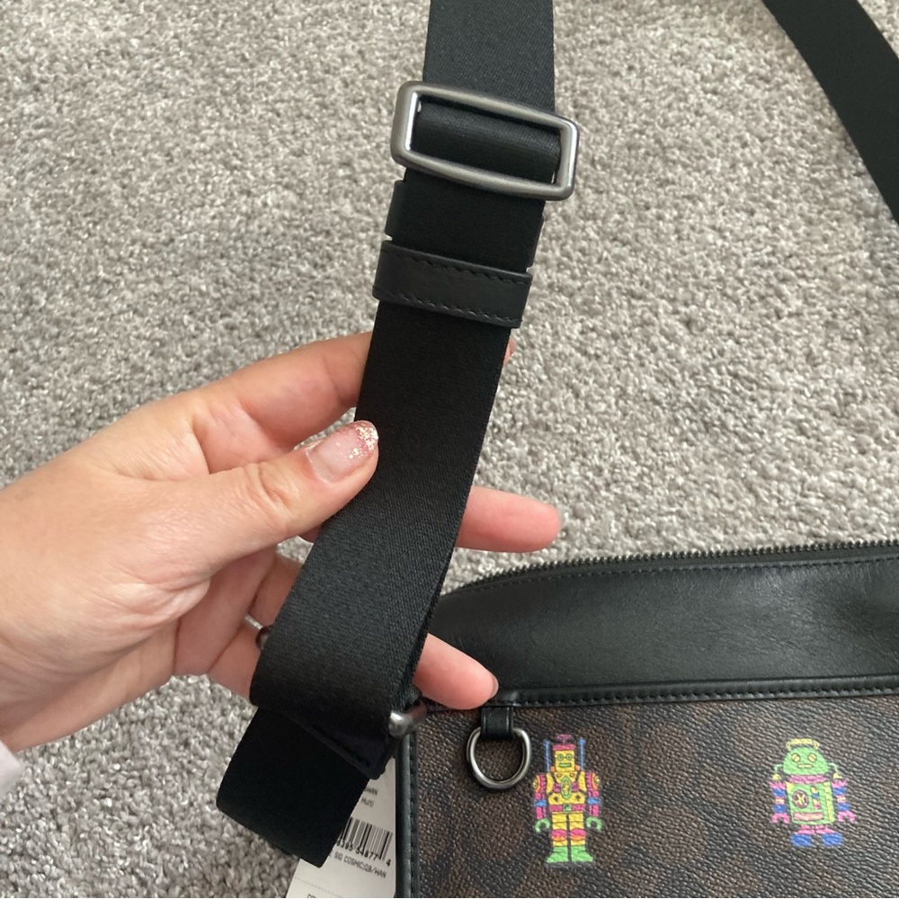 Coach robot crossbody bag NWT - Picture 4 of 9